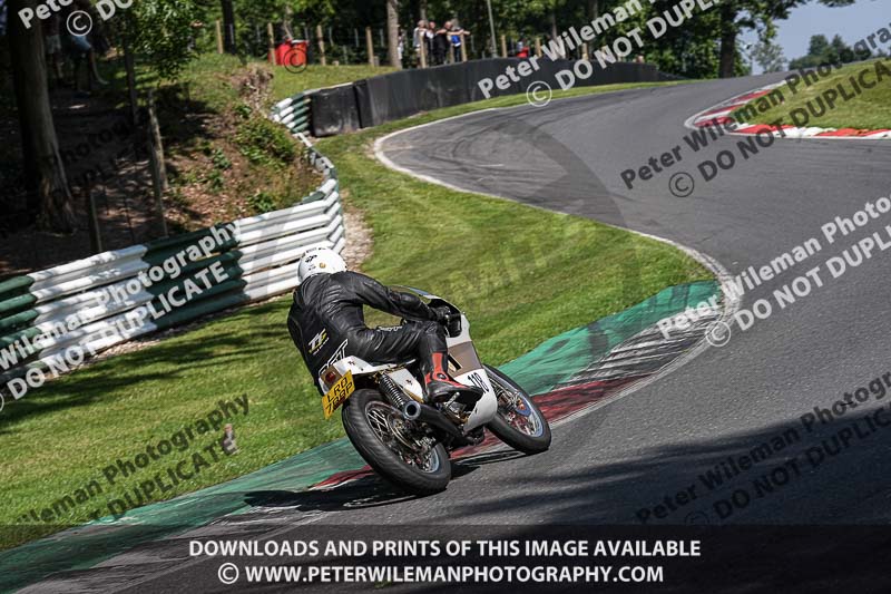 Vintage motorcycle club;eventdigitalimages;mallory park;mallory park trackday photographs;no limits trackdays;peter wileman photography;trackday digital images;trackday photos;vmcc festival 1000 bikes photographs